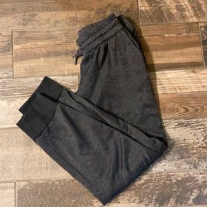 Adidas joggers size M